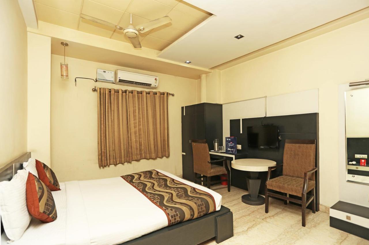 Hotel Sundaram Prayagraj Esterno foto